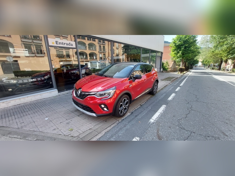 Renault Captur GLP 100CV foto 11